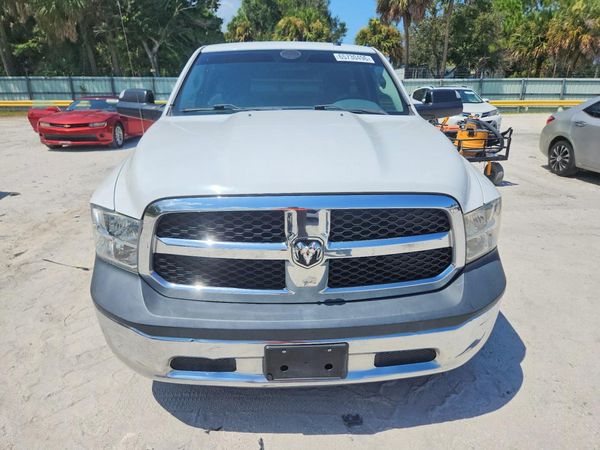 2016 RAM 1500 ST