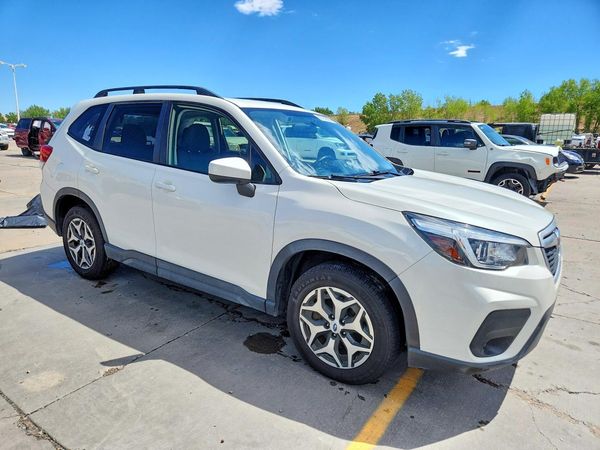 2019 SUBARU FORESTER