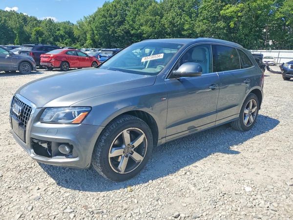 2012 AUDI Q5 Premium Plus