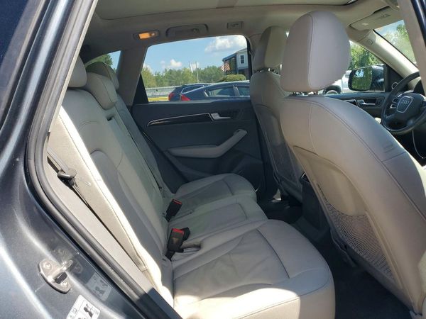 2012 AUDI Q5 Premium Plus
