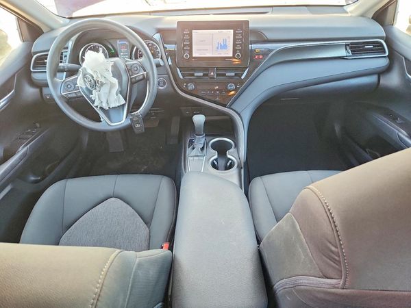 2022 TOYOTA CAMRY LE