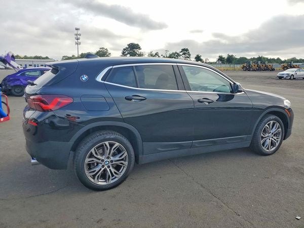 2022 BMW X2