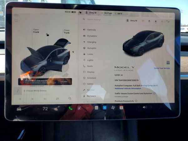 2025 TESLA MODEL Y