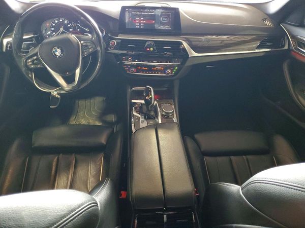 2019 BMW 530 xDrive