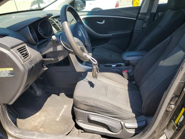 2013 HYUNDAI ELANTRA — DENT