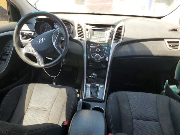 2013 HYUNDAI ELANTRA — CKPT
