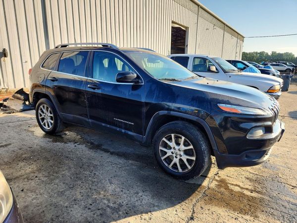 2017 JEEP CHEROKEE LATITUDE 4X4