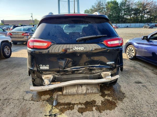 2017 JEEP CHEROKEE LATITUDE 4X4