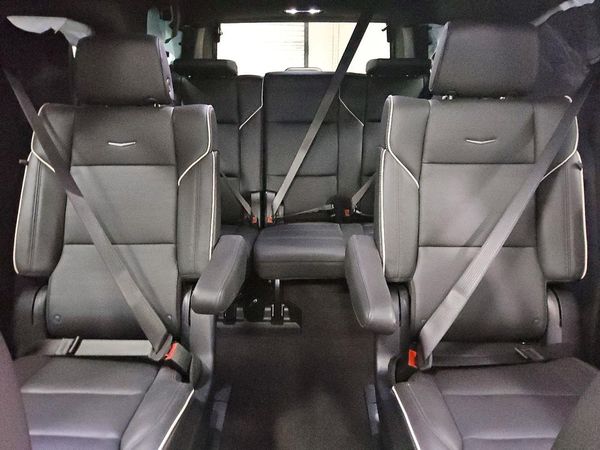 2025 CADILLAC ESCALADE Sport — SUVN