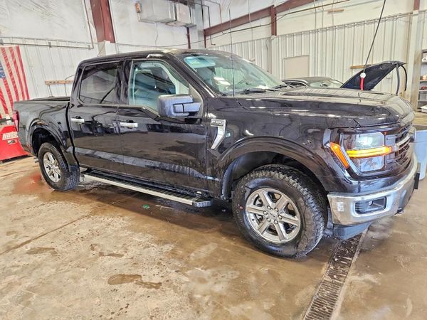 2025 FORD F150 XLT