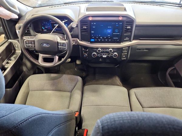2025 FORD F150 XLT
