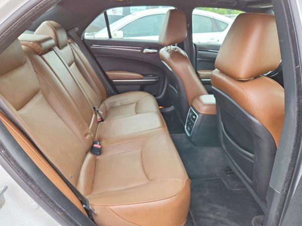 2018 CHRYSLER 300 300 Limited