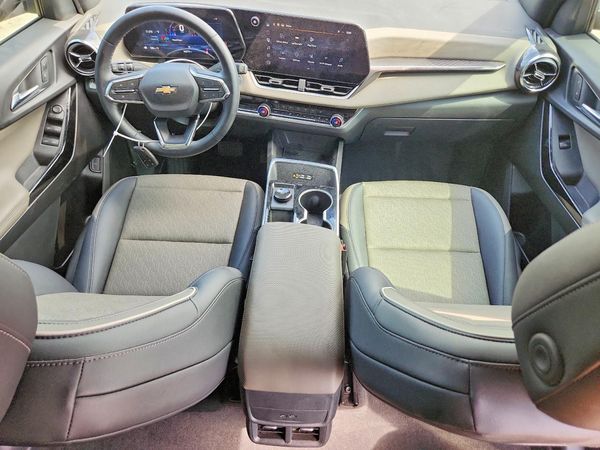 2026 CHEVROLET EQUINOX