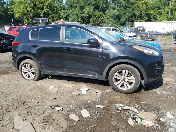 2017 KIA SPORTAGE LX