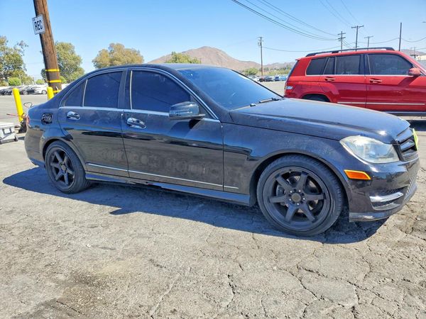 2013 MERCEDES-BENZ C