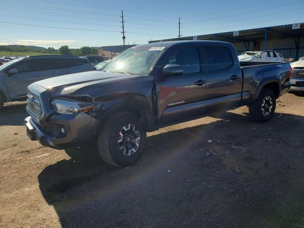 2017 TOYOTA TACOMA