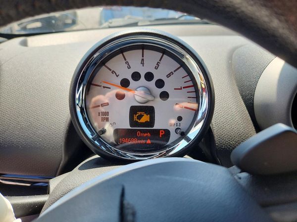 2012 MINI COOPER