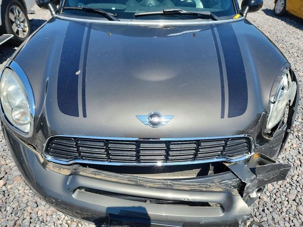2012 MINI COOPER