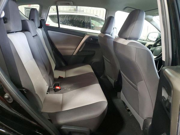 2015 TOYOTA RAV4 LE (X Grade)