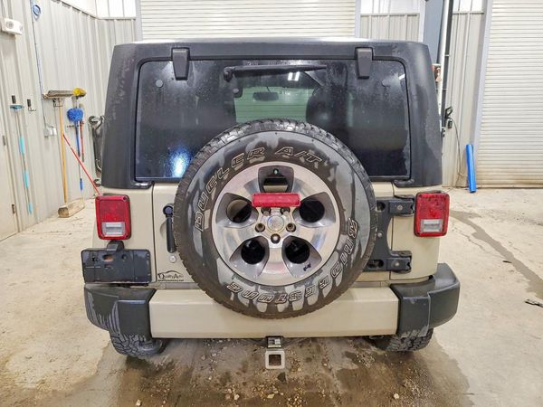 2017 JEEP WRANGLER SAHARA 4X4