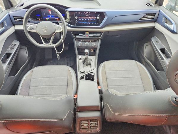 2022 VOLKSWAGEN TAOS SE