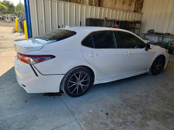 2021 TOYOTA CAMRY
