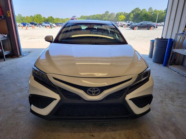 2021 TOYOTA CAMRY