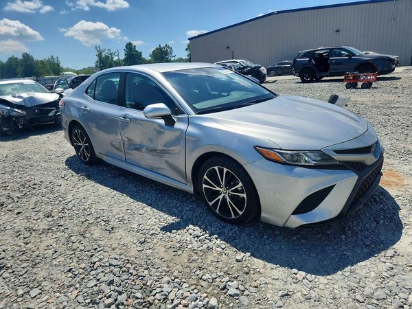 2020 TOYOTA CAMRY
