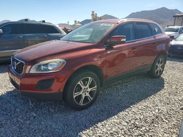 2013 VOLVO XC60