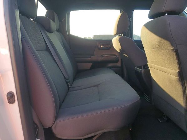 2017 TOYOTA TACOMA SR5/TRD Sport