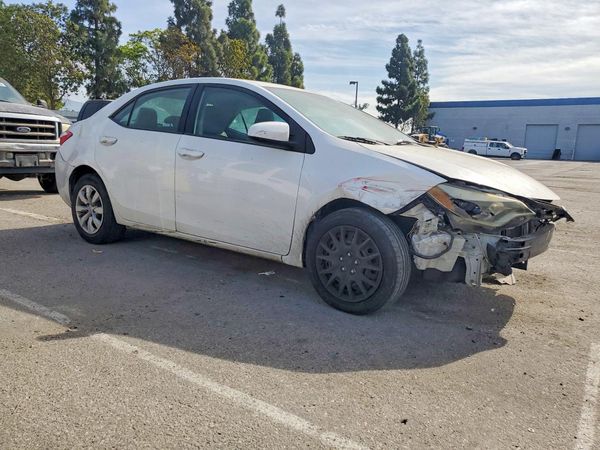 2016 TOYOTA COROLLA