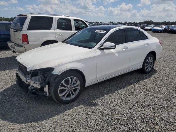 2018 MERCEDES-BENZ C C300d-4M