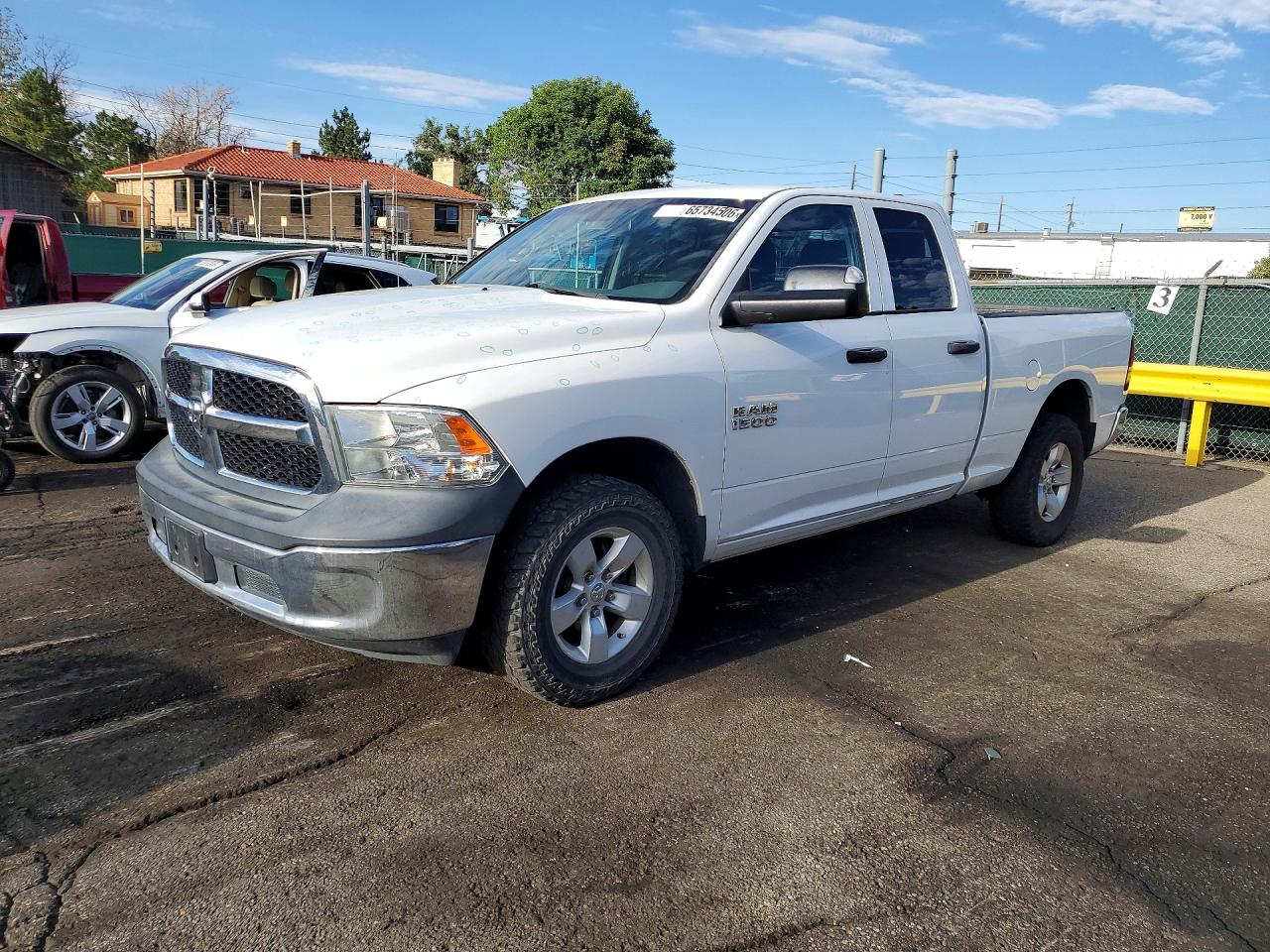 2013 RAM 1500 ST QUAD CAB 4X4