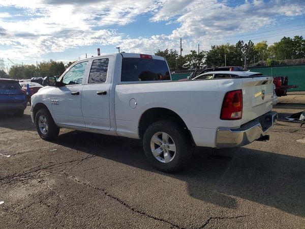 2013 RAM 1500 ST QUAD CAB 4X4