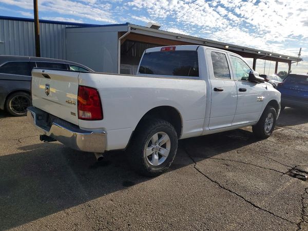 2013 RAM 1500 ST QUAD CAB 4X4