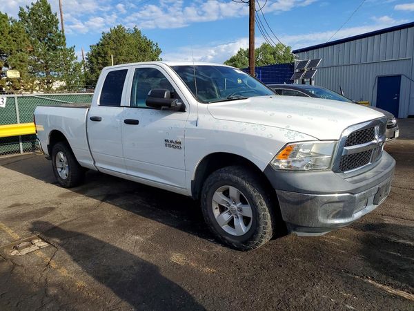 2013 RAM 1500 ST QUAD CAB 4X4