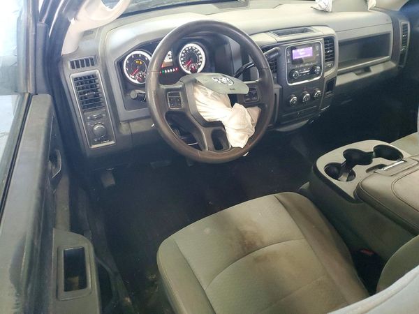 2013 RAM 1500 ST REG CAB 4X2
