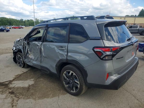2025 SUBARU FORESTER