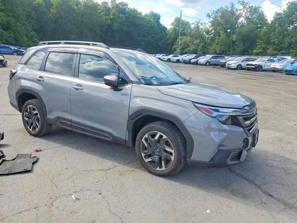 2025 SUBARU FORESTER
