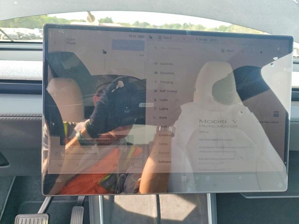 2026 TESLA MODEL Y — ODOM