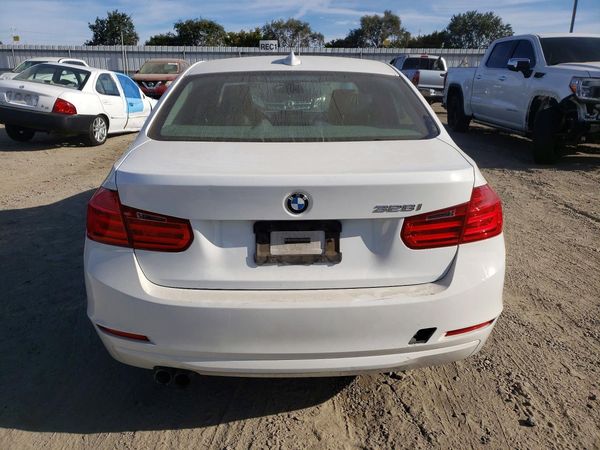 2013 BMW 328 SA