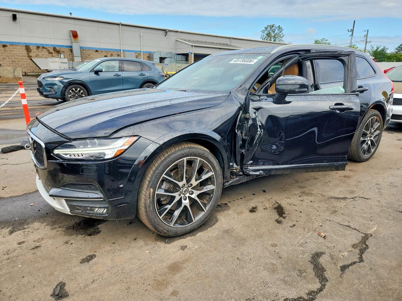 2018 VOLVO V90 CROSS COUNTRY
