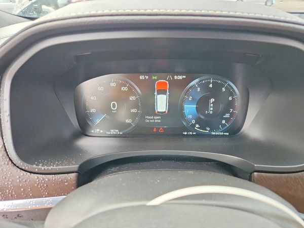 2018 VOLVO V90 CROSS COUNTRY
