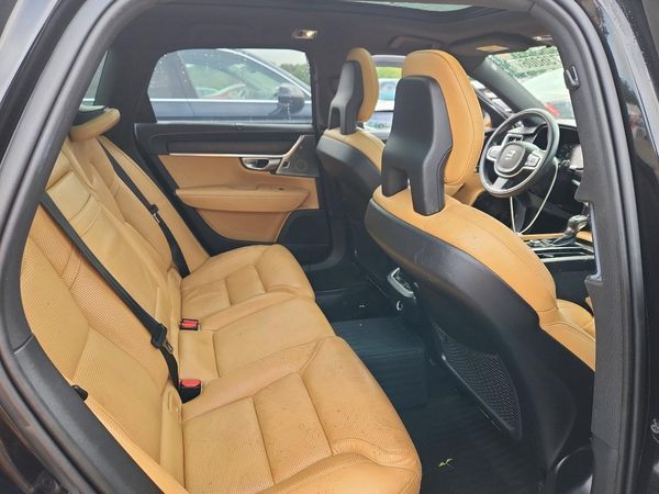 2018 VOLVO V90 CROSS COUNTRY