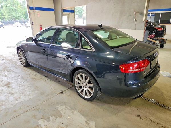 2012 AUDI A4 quattro Premium Plus