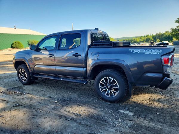 2021 TOYOTA TACOMA SR5