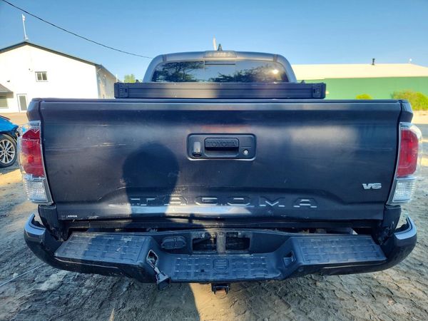 2021 TOYOTA TACOMA SR5