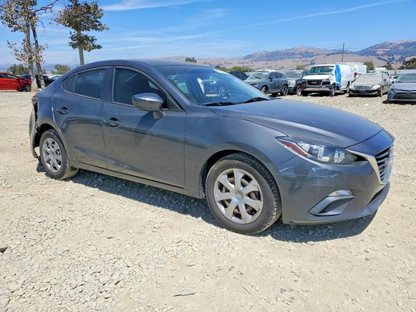 2015 MAZDA 3