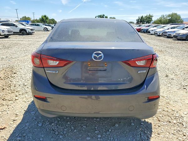 2015 MAZDA 3