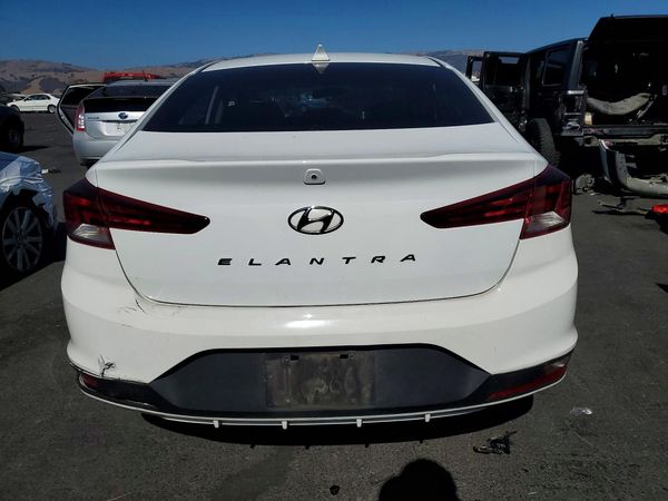 2020 HYUNDAI ELANTRA